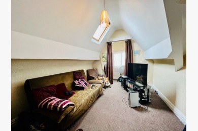 7 Bedroom Holiday Flats For Sale - Photograph 5