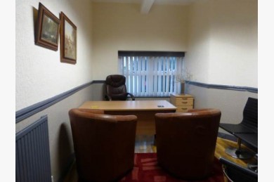 Office To Rent - Photograph 3