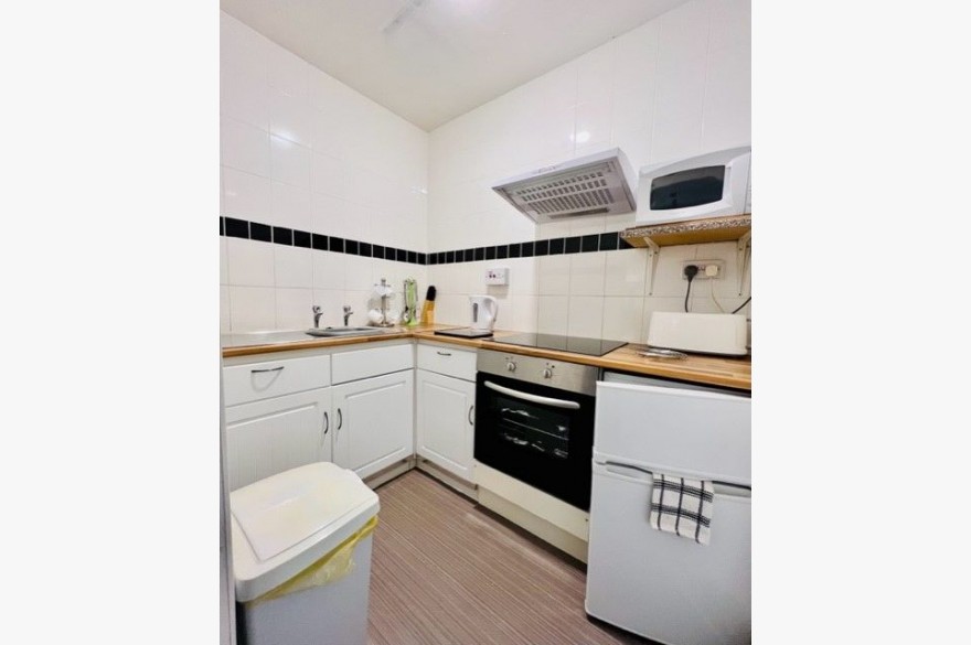 23 Bedroom Holiday Flats For Sale - Photograph 20