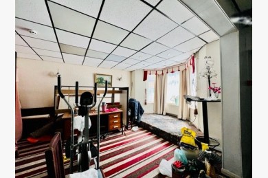 17 Bedroom Hotel For Sale - Photograph 2